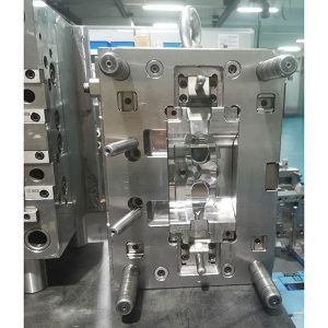 simglasögon formsprutning